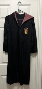 Harry Potter Costume Child Magical Robe Hogwarts Gryffindor size Large W/clasp - Picture 1 of 8