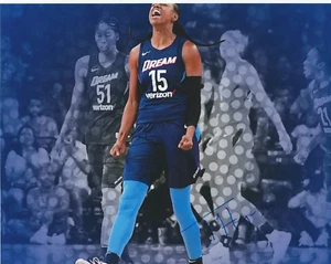 TIFFANY HAYES Signed 8 x 10 Photo WNBA Basketball CONNECTICUT Sun UCONN Huskies - Picture 1 of 1