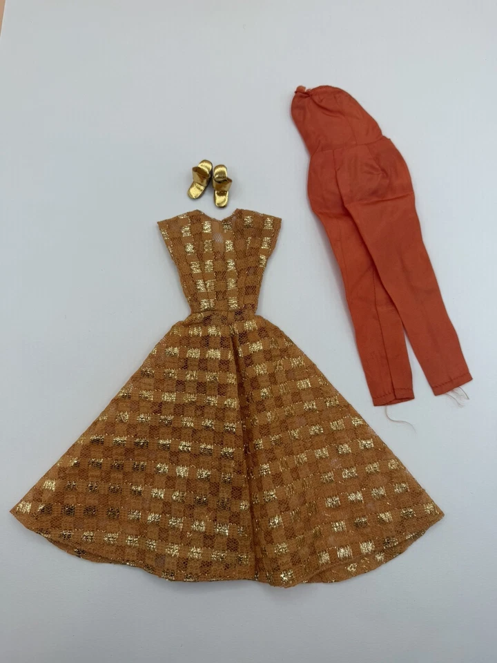 Barbie #946 vintage cena a las ocho 1963 conjunto completo con zapatos Foto 1 de 4