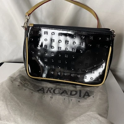 Bolso Arcadia PM, charol 8x5x1 COMO NUEVO Foto 1 de 4