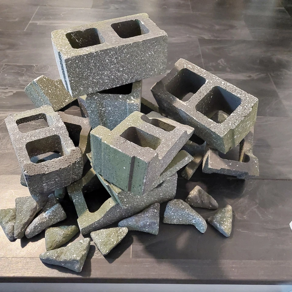 22 Piece Spirit Halloween Cinder Block Lot - Image 1 of 1