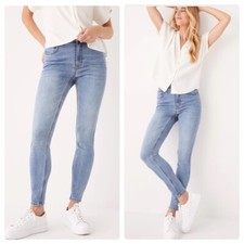 Frank & Oak NWT Debbie Skinny Jeans Light Wash 27