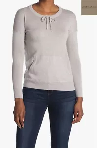 MAGLIONE AMICHEVOLE GIROCOLLO A SPALLA DA 149 DOLLARI IN COTONE/VISCOSA/CASHMERE GRIGIO NUOVO CON ETICHETTE. S - Foto 1 di 9