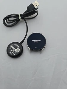 Samsung Galaxy Watch 4 SM-R865 - LTE - 40mm - srebrny - Zdjęcie 1 z 4