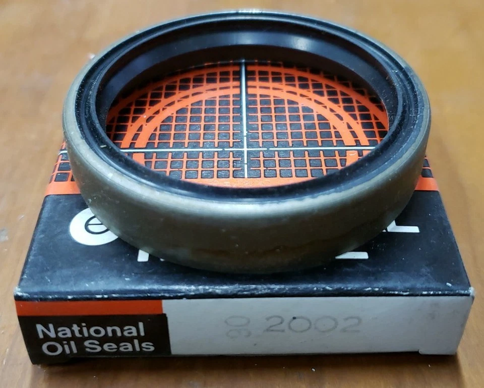 Sello de rueda interior delantera National 2002 para Datsun 620 1978-1979 1980-1986 720 tracción trasera Foto 1 de 3