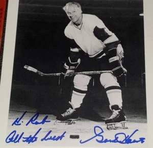 GORDIE HOWE HOF SIGNED AUTOGRAPHED NHL  5X7 Stats PHOTO RAYOVAC SPONSOR NO COA  - Picture 1 of 12