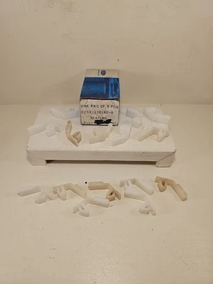 Novo lote de 15 rolamentos de clipe de montagem de lâmpada de farol para Ford E-150 E-250 E-350 - Imagem 1 de 4