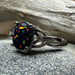 Celtic Ring Trinity Knot Irish Scottish Welsh Promise Ladies Ring 925 - Picture 1 of 6