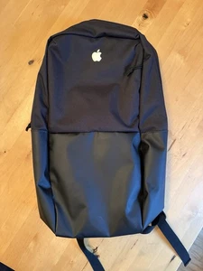 Apple Employee Only Rucksack made by INCASE - NEU NIE BENUTZT - Schwarz Rucksack - Bild 1 von 6