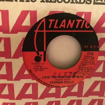 STEPHEN   STILLS  7"  VINYL   SINGLE, LOVE  THE  ONE  YOU,RE  WITH  / TO A FLAME Foto 1 de 2