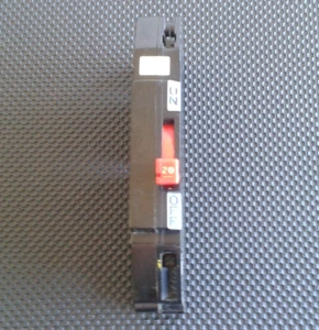 Zinsco 1 Pole 20 Amp 120/240 VAC RC38AL Circuit Breaker Challenger, Sylvania - Picture 1 of 6