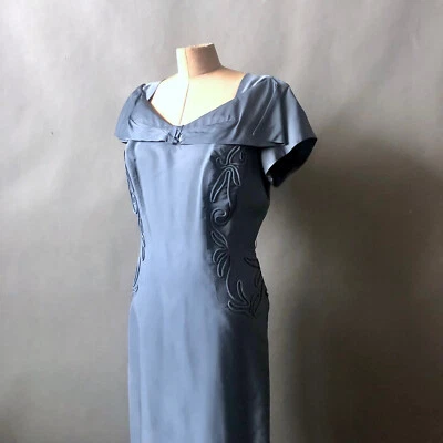 Vestido vintage años 40 50 azul rayón armario/retrato escote talla M Lucy Foto 1 de 4