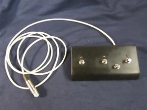 Kustom K200 A-4 Ersatz Fußschalter 4 Tasten Pedal - Bild 1 von 6