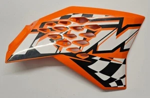 NEW GENUINE KTM 65SX MX 2009-2015 ORANGE RIGHT SIDE RADIATOR PANEL/SCOOP - 2011 - Picture 1 of 3