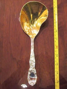 Chrysanthemum Tiffany & Co. Sterling Silver Gold Washed Kidney Berry Spoon 9 1/4 - Picture 1 of 4