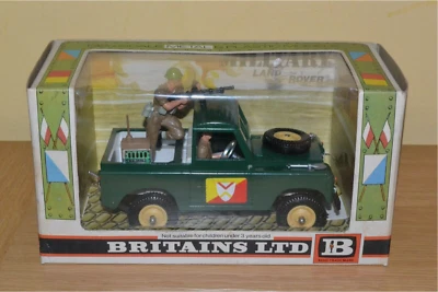 Vintage Boxed Britains Military Vehicle No 9782 Land Rover Short Wheel Base - Image 1 of 4
