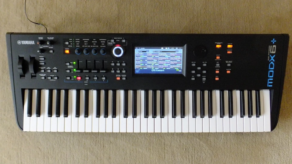 Yamaha MODX6+ - Bild 1 von 3