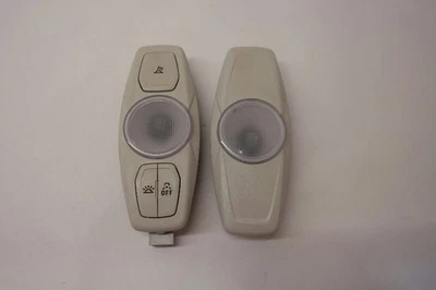 Ford Focus 2017 luz domo Foto 1 de 4