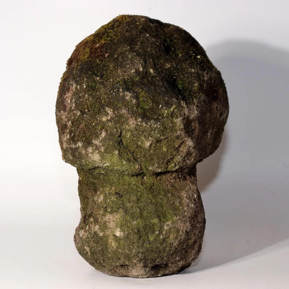 Antiguo remate de piedra japonés Seki-Butsu adorno de jardín linterna superior 24 cm SDB133 Foto 1 de 4