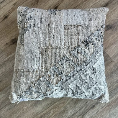 Декоративная подушка Pottery Barn текстурированная уличная нейтрально-коричневая цвета слоновой кости 19 x 19 дюймов тканая - Изображение 1 из 4