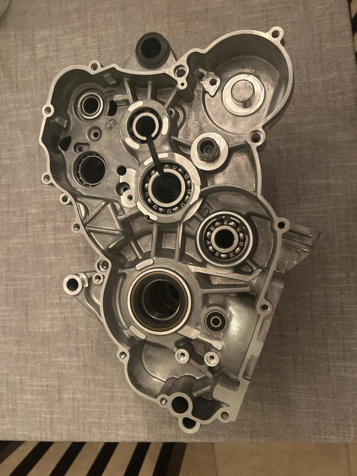 Nuevas fundas OEM 2017-2023 KTM 250-300 EXC, XC-W o XC. Foto 1 de 4