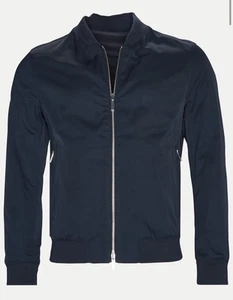 Hugo Boss “CORAM-WS” Azul Marino Reversible (XL) Pecho 44S Excelente Estado PVP £379 - Imagen 1 de 19