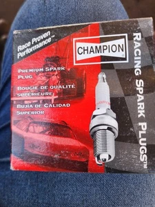 RACING Champion 1654 RG59V Racing Spark Plugs New Pack Of 4 Premium Spark Plugs - Picture 1 of 12