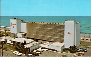 Postal Thunderbird Hotel Virginia Beach VA cromada matasellada 1975 - Imagen 1 de 2