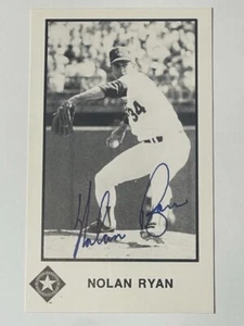 SIGNED NOLAN RYAN Texas Rangers Baseball Vintage 3x5 B&W Promotional Photo Card - Picture 1 of 7