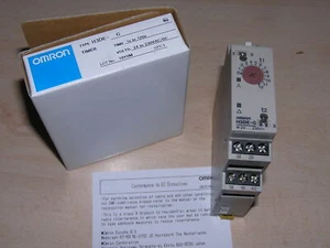 New old stock - OMRON 171742 Solid-state Timer H3DE-G AC/DC24-230 original box - Picture 1 of 5