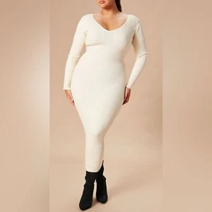 FASHION NOVA Cremefarbenes Rippstrickkleid. - Bild 1 von 10