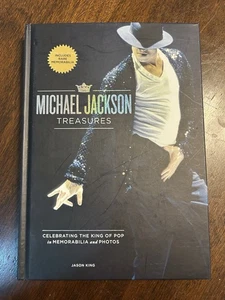 Michael Jackson: Treasures - Celebrating the King of Pop in Memorabilia & Photos - Imagen 1 de 7