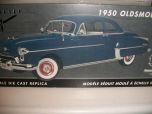 AMERICAN MUSCLE AUTHENTICS - DARK BLUE 1950 OLDSMOBILE 88 - L@@K - Picture 1 of 12