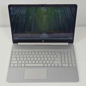 HP Laptop 15-DY2046NR 15,6" i3-1115G4 2,9GHz 8GB RAM 256GB SSD - Bild 1 von 9