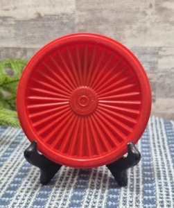 Vintage Tupperware Ricambio 4,5" Rotondo Servalier ROSSO Coperchio One-Touch #812-36 - Foto 1 di 3