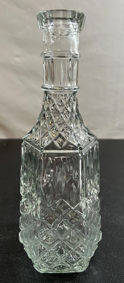 DECANTER: LIBBEY -Cambridge- BLOWN Glass, Whiskey  Replacement No Stopper. VGC - Image 1 of 4