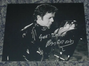 RAY BROOKS - DR WHO -10x8 PHOTO SIGNED. (3) - Picture 1 of 7