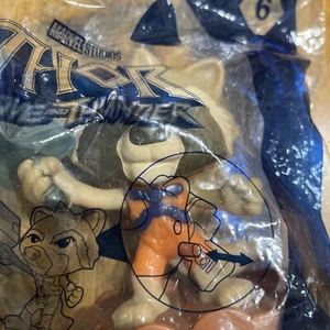 Thor Love & Thunder Mcdonald's Happy Meal Rocket Spielfigur Marvel Studios 2022 - Bild 1 von 4