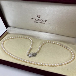 Mikimoto GINZA TOKYO Pearl Necklace Retro white w/case used from japan - Picture 1 of 12