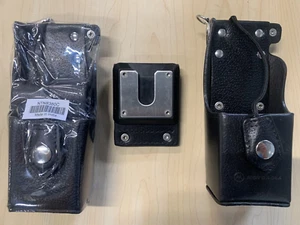 Motorola NTN8380C custodia girevole in pelle ad alta attività OEM XTS5000 3000 - Foto 1 di 7