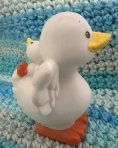 Fisher Price Little People Chicken Chick Figurine Farm Barn 3” Animal 2003 - Picture 1 of 9