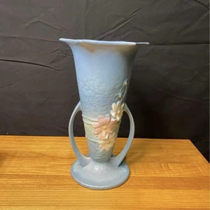 Roseville Blue Cosmos Vase #954-10" - Picture 1 of 10