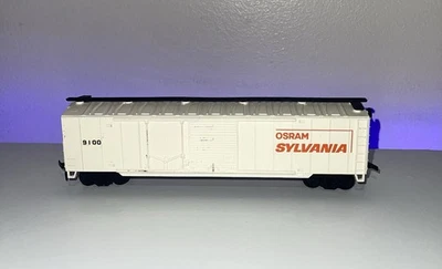 AHM HO 50' Combination Door Boxcar ~ OSRAM SYLVANIA - Image 1 of 4