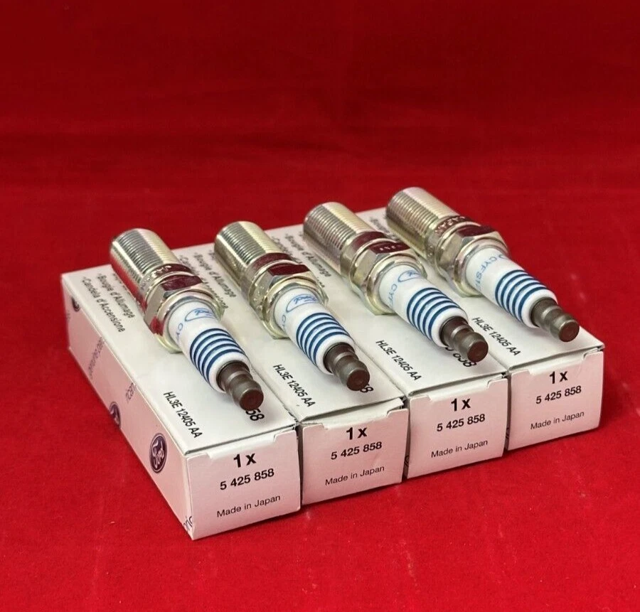 Genuine Ford Focus ST250 Mk3 Spark Plugs x 4 2.0 Ecoboost 5425858 / 5215216 - Image 1 of 1