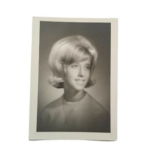 1960s Glamour Portrait Photo Mid Century Woman Bouffant Hair Mad Men Era - Picture 1 of 5