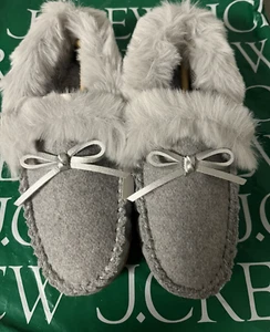 J Crew Woman's NWT Size 6 Gray Heathered Faux-Shearling Moccasins - Picture 1 of 8