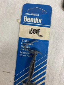 Bendix H5404DP Disc Brake Anti-Rattle Retainer Clip - Made in USA - Imagen 1 de 7