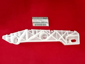 62222JM00A New Genuine for Nissan ROGUE 09.2007 - BRACKET-FRONT BUMP RIGHT SIDE - Picture 1 of 5