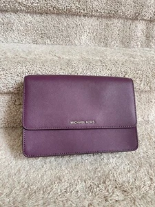 Michael Kors Daniela Saffiano Leather Chain Crossbody Bag Purple 9.5x7 Large - Picture 1 of 10