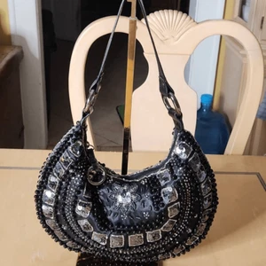 The limited black sequence beaded bag - Picture 1 of 9